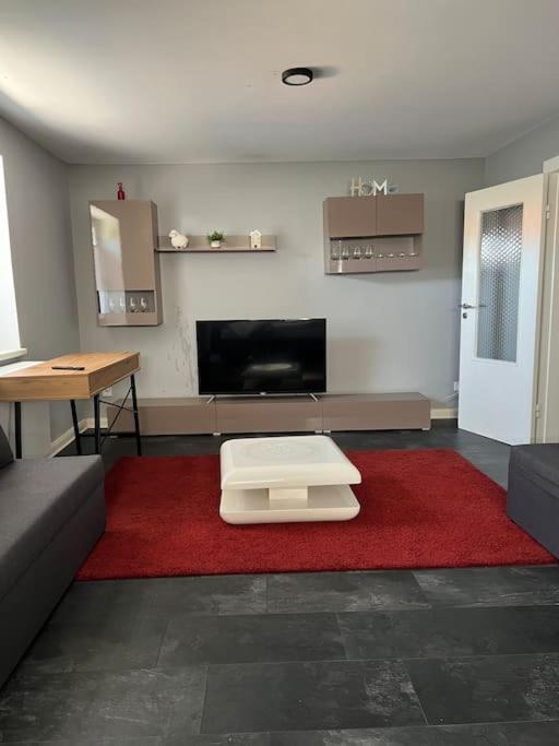Gesamte Wohnung Mit Parkplatz Halstenbek Buitenkant foto