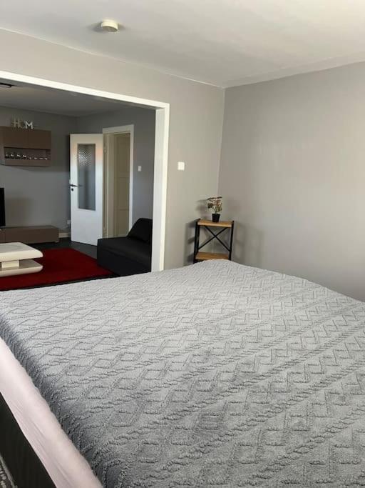 Gesamte Wohnung Mit Parkplatz Halstenbek Buitenkant foto